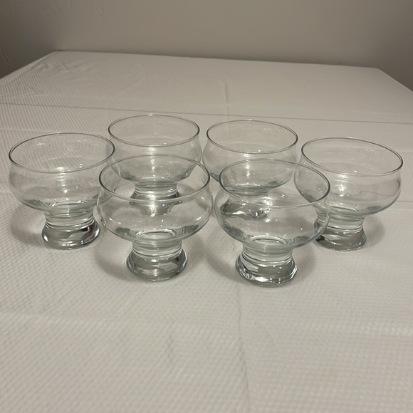 Set of six 4”x4” clear dessert/sherbet glass - Picture 3 of 4